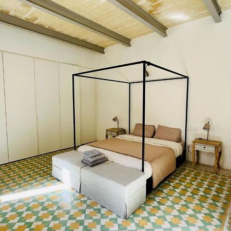 Deluxe One Bedroom Apartment 10 Meters From Valletta Center Екстер'єр фото